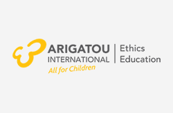 Arigatou_logo-horiz#353B2B5-Smaller
